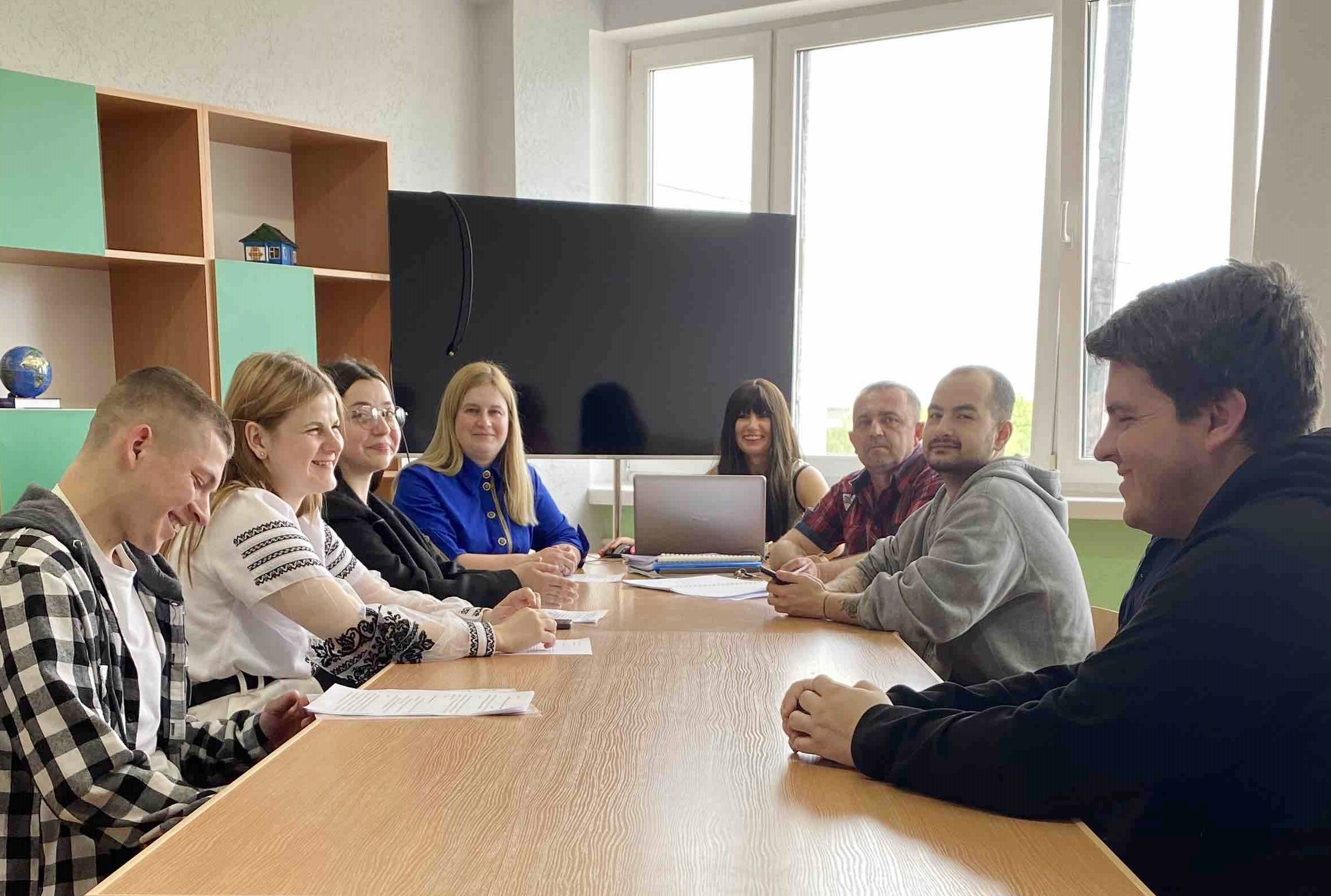  Атмосфера наукового обговорення на захисті курсових робіт з географічних дисциплін у ТНПУ.jpg